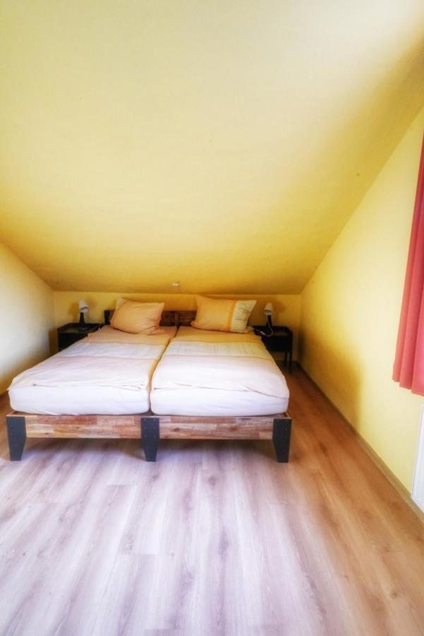 Foersters Weinterrassen Apartment บาดนอยเอินอาห์-อาร์ไวเลอร์ ภายนอก รูปภาพ